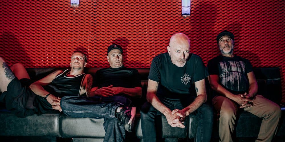 Lofofora (FR) + Anamnesis